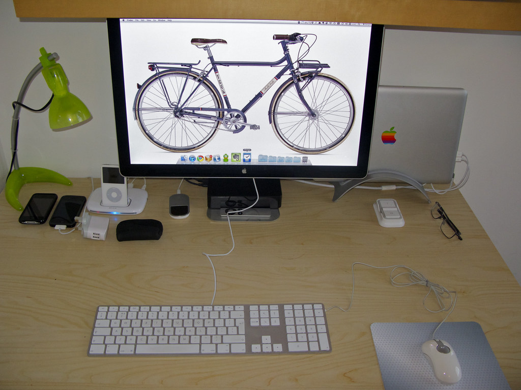 Microsoft Office Word Excel PowerPoint apps on screen